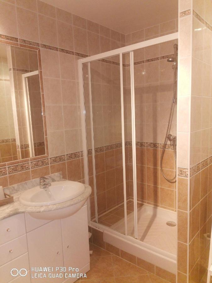 Chambre D'Hotes Le Val Du Chapelain Bed & Breakfast Montigny-la-Resle Exterior foto