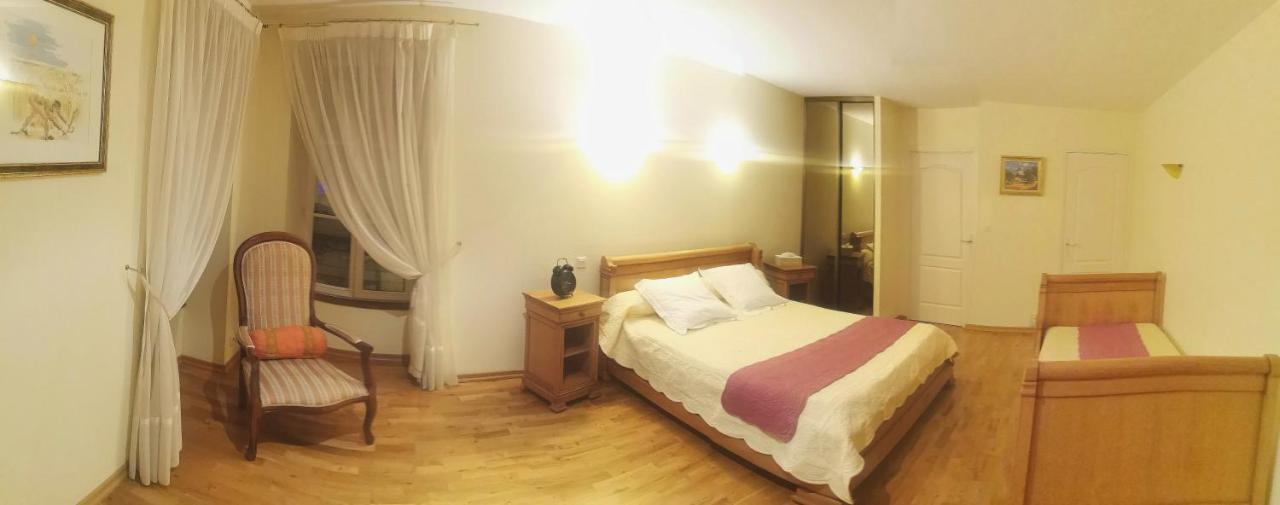 Chambre D'Hotes Le Val Du Chapelain Bed & Breakfast Montigny-la-Resle Exterior foto